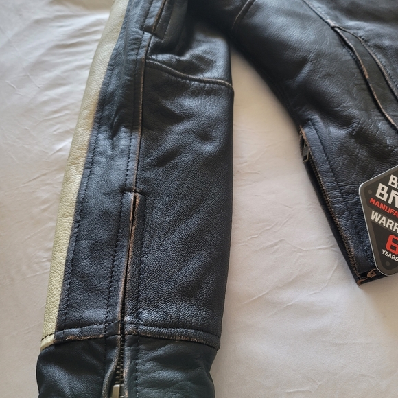 NWT genuine leather motorcycle jacket - Picture 5 of 10